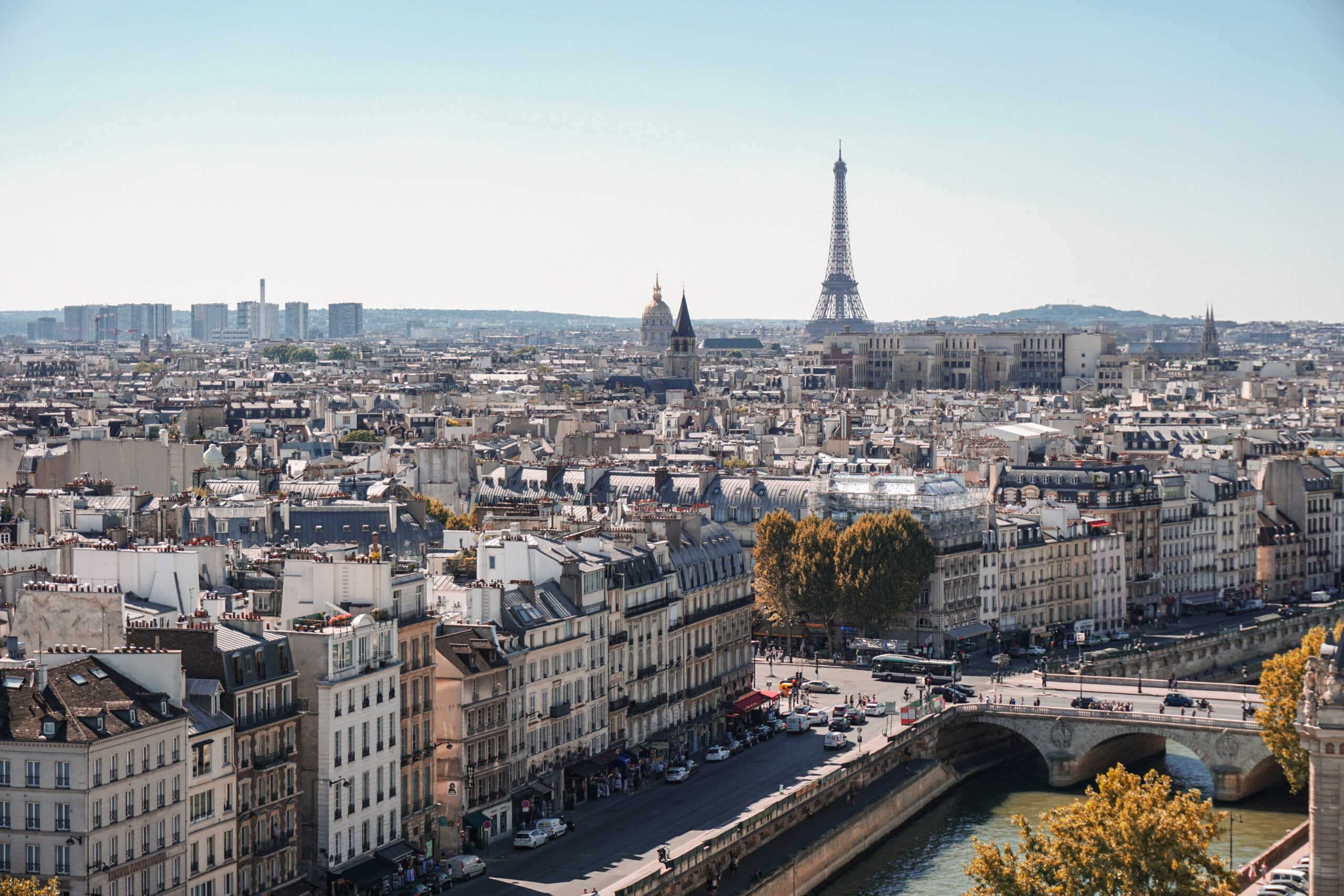【法国新闻】赚最低工资照样可以买房 哪些城市购买力高？/ 更多新闻………